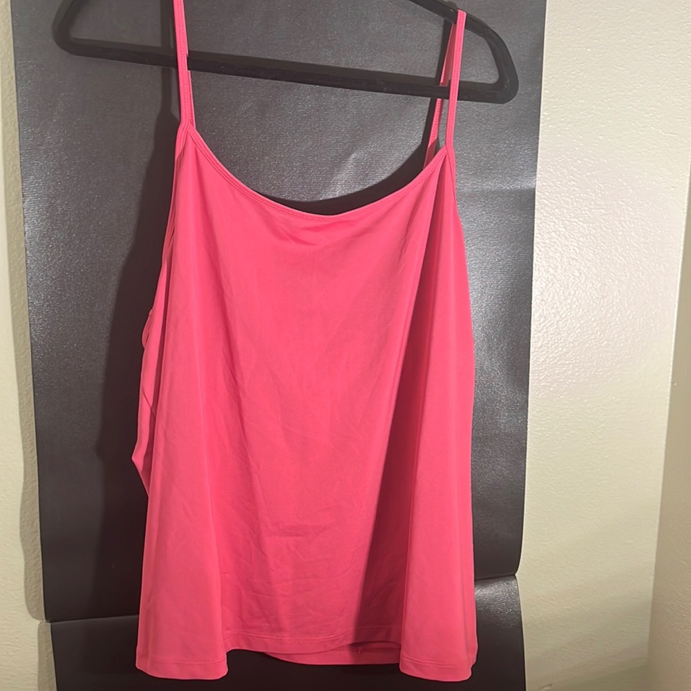 A pink T-Shirt. (18/20)